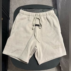 Men’s essentials shorts